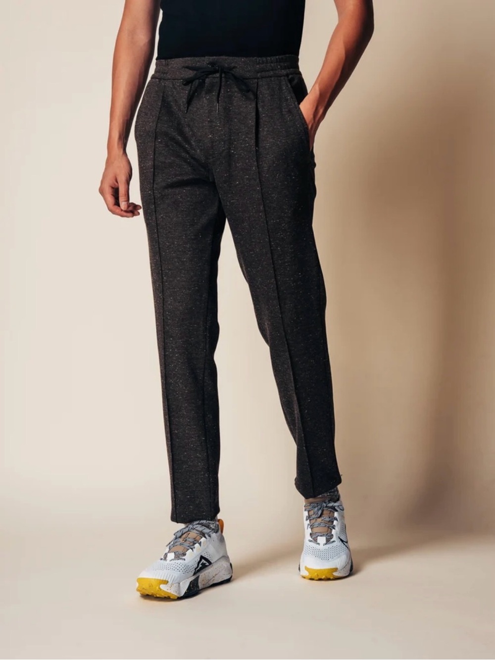 SENECA Vanta Pant Charcoal Donegal Men’s Medium Workleisure Dress Pants